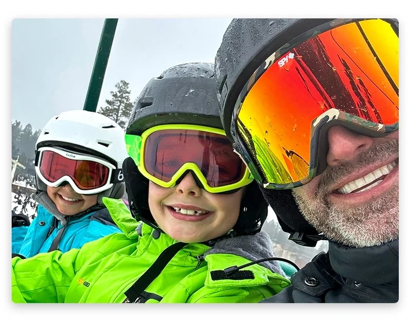 ryan javanbakht snowboarding with his kids
