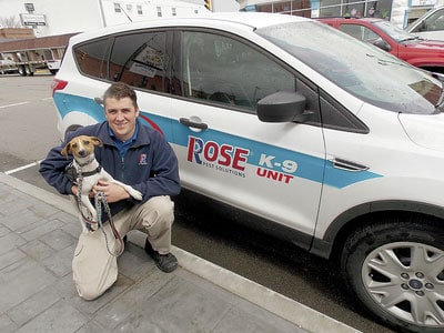 Emzy and Sparky Rose Indiana Canine Bed Bug team Emzy and Sparky Rose Indiana Canine Bed Bug team