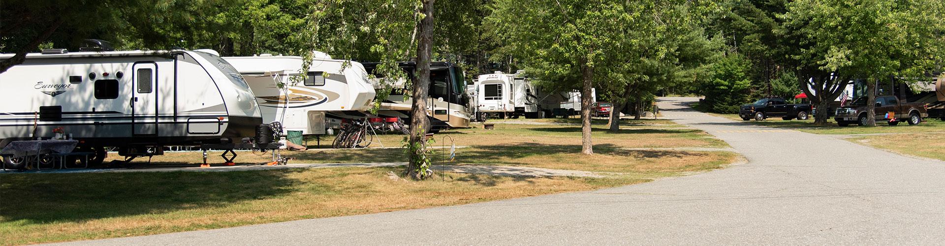 campers at smuggler's den campground
